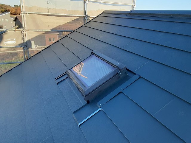 屋根葺き替え工事が完了しました